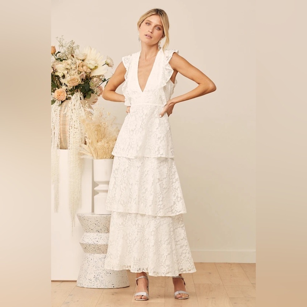 NEW Lulus Molinetto Lace Riffle Tiered Maxi Dress White Bridal Size XS NWT
